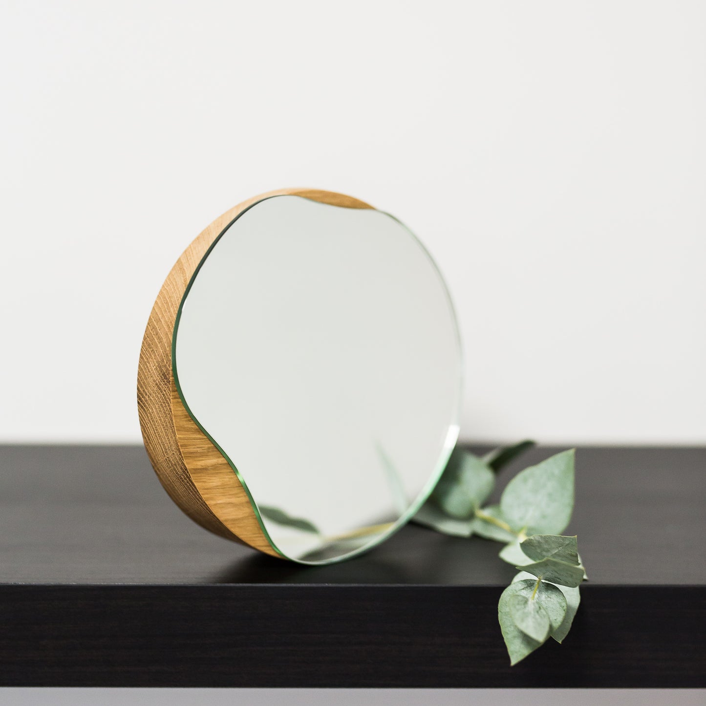 PUDDLE Standing Mirror | Nordic Design